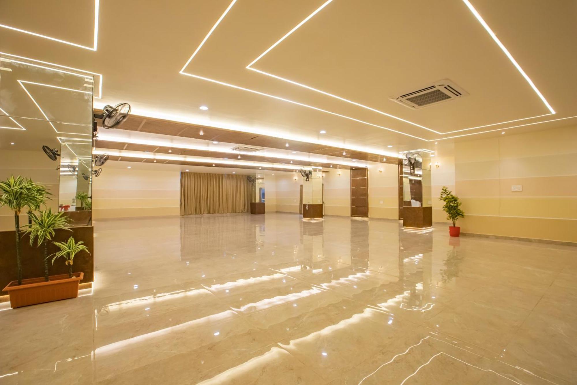 Myspace Kadison Davanagere Exterior photo
